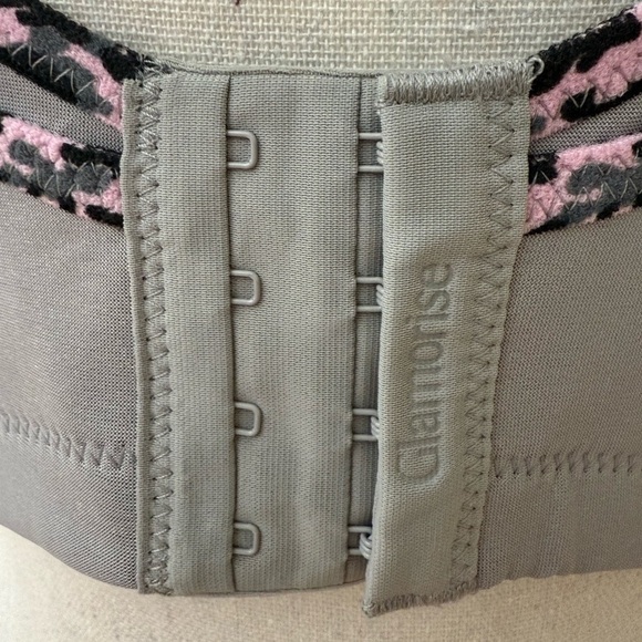 NEW Glamorise Sports Bra Cami Wire-Free Grey Pink New Without Tags Plus Size - Picture 5 of 6